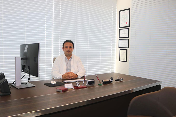 Dr Charis Lazarou - dermatologist Limassol